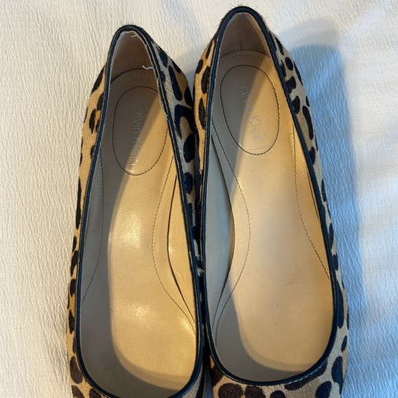 Calvin Klein Pumps - Picture 2 of 3